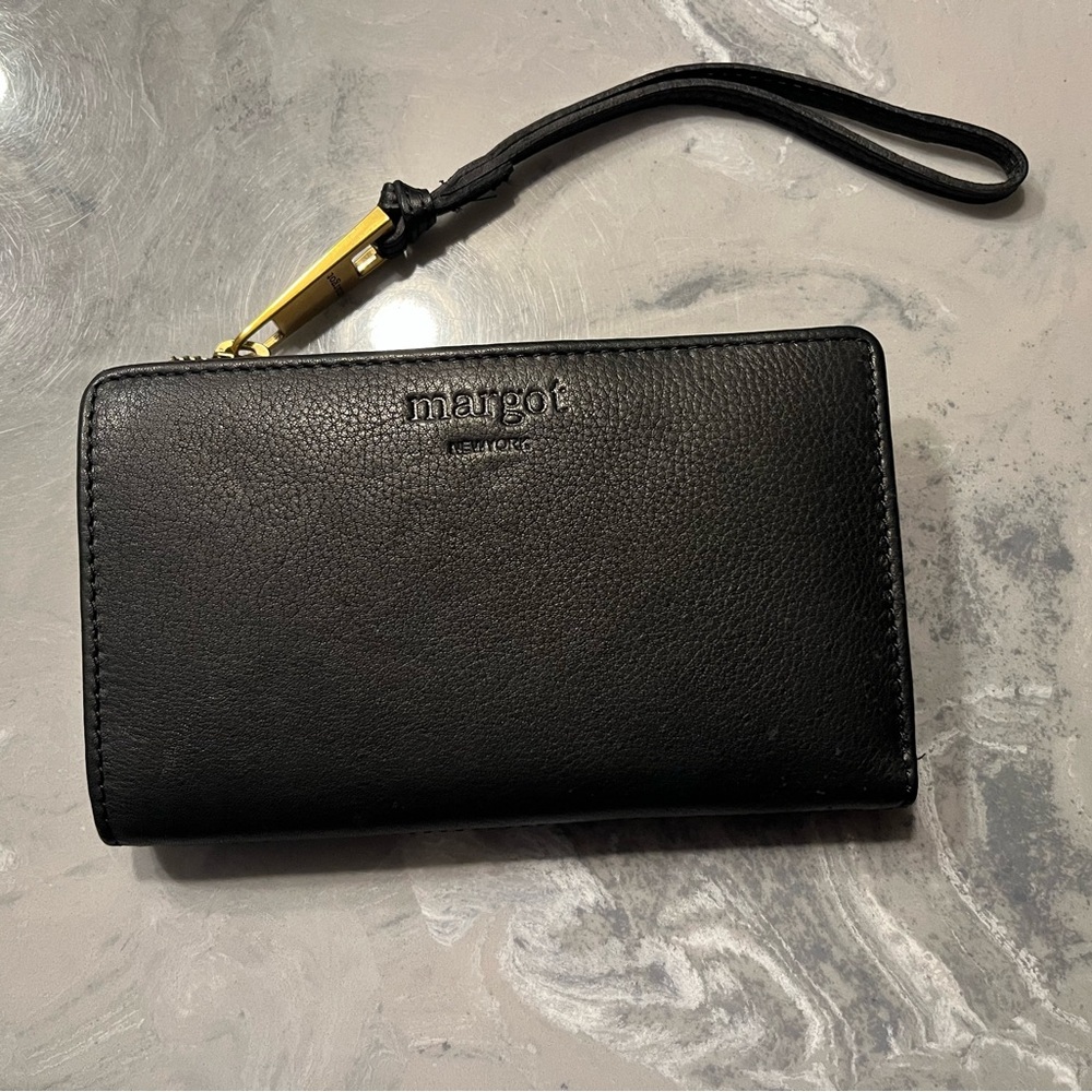 MARGOT NEW YORK TORI BIFOLD WALLET BLACK